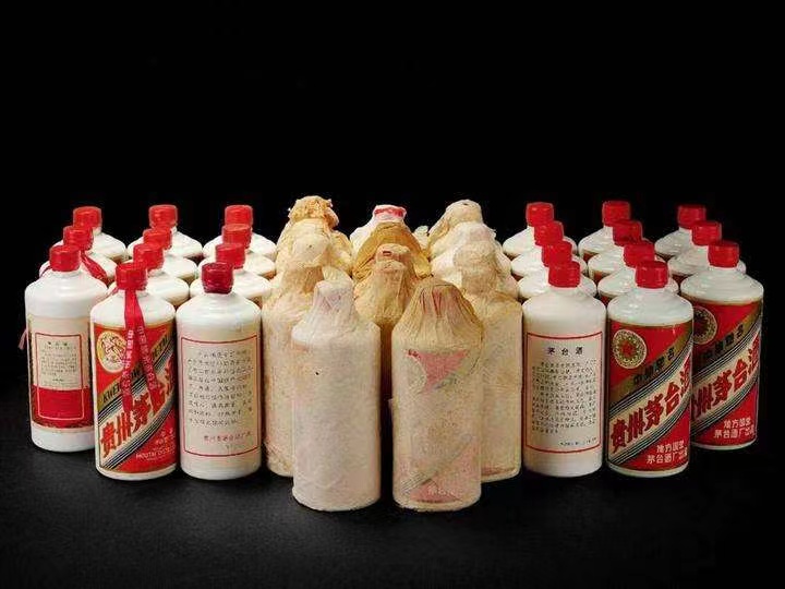 六合日照岚山回收酒价格哪里回收(附近上门回收茅台酒）?